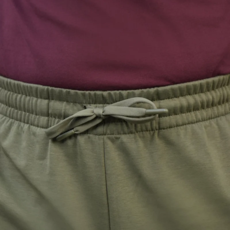 GIORDANO  Men's Regular Fit Shorts: Cotton Knit for Men | Best Price UAE